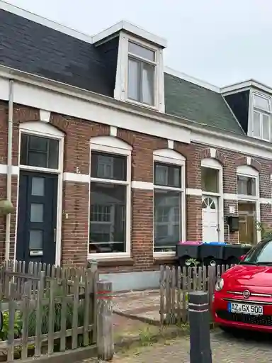 100m2 Casa in affitto per 1225€/mese a Van Asbeckstraat 27, Leeuwarden