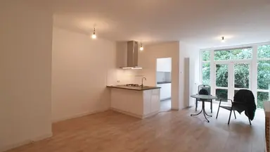 141m2 flat te huur voor 2850€/maand in Honingerdijk, Rotterdam