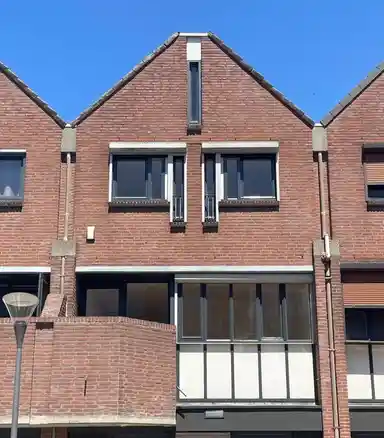 120m2 flat to rent for 1350€/month in Schildstraat 60, Brunssum