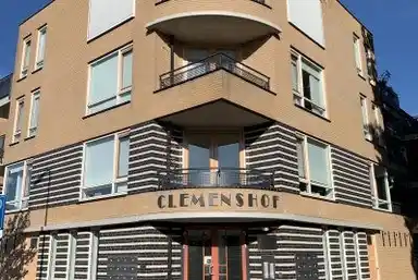 118m2 Appartement à louer pour 1490€/mois à Clemenshof, Noordwijk