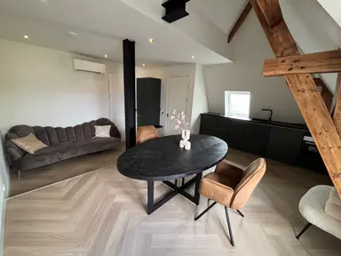 160m2 apartment to rent for 3600€/month in Herengracht, Muiden