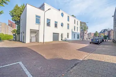 70m2 apartment to rent for 1675€/month in Vredenburchsingel 56, Breda