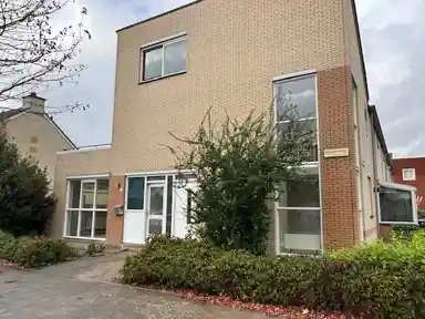 98m2 huis te huur voor 2115€/maand in Klipperweg 63, Diemen