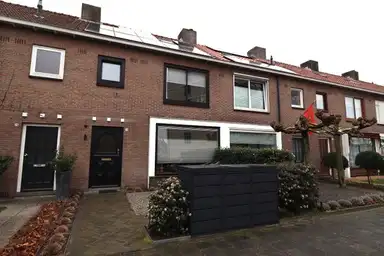 138m2 huis te huur voor 2850€/maand in Grote Spie, Breda