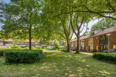 75m2 maison à louer pour 3250€/mois à Herman Poortstraat, Amsterdam