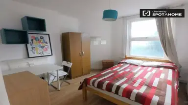 m2 room to rent for 750€/month in Avenue, Almelo