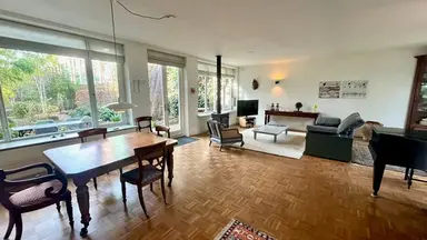 290m2 apartment to rent for 3795€/month in Lange Beestenmarkt, The Hague