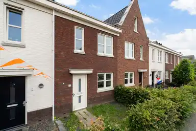 133m2 house to rent for 1950€/month in Speerpunt 10, Zuidland
