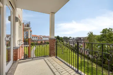 97m2 apartment to rent for 2050€/month in Veilingmeesterhof 27, Rijnsburg