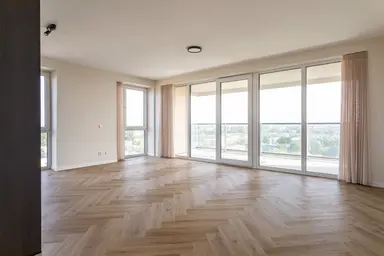 80m2 Appartement à louer pour 2250€/mois à Randveen 618, The Hague