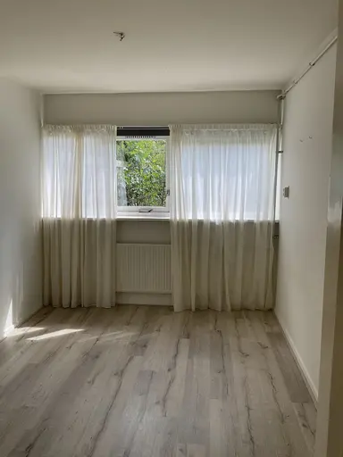 92m2 huis te huur voor 498.2€/maand in Peize