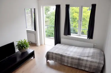 18m2 room to rent for 615€/month in Schoolstraat, Arnhem