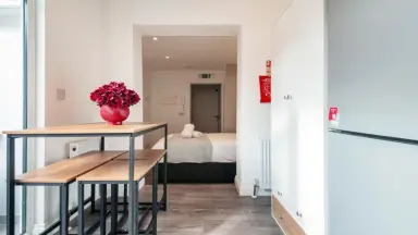 m2 studio to rent for 1950€/month in Dawesweg, Rotterdam