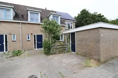 90m2 house to rent for 1450€/month in Kogge 09, Lelystad