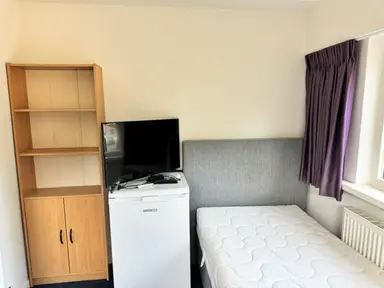 7m2 room to rent for 395€/month in Weerdingerstraat, Emmen