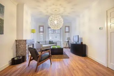 93m2 flat to rent for 2250€/month in Vondelstraat 85, The Hague