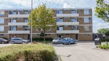 66m2 apartment to rent for 840€/month in Cederstraat 24, Alphen aan den Rijn