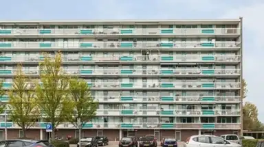 110m2 Wohnung zur Miete für 900€/Monat in Spreeuwenstraat 11, Amersfoort