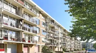 75m2 apartment to rent for 1040€/month in William Boothlaan 23, Amstelveen