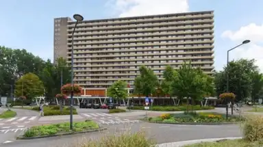 65m2 apartment to rent for 870€/month in Hendrik Tollensstraat 49, Delft
