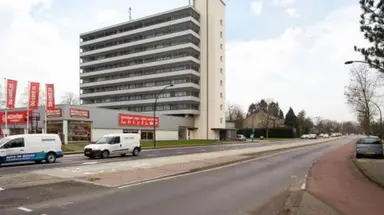 80m2 Wohnung zur Miete für 870€/Monat in Gronausestraat 1244-13, Enschede