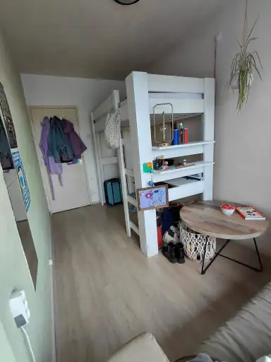 11m2 Kamer te huur voor 325€/maand in Roelof Kranenburgplein, Tilburg