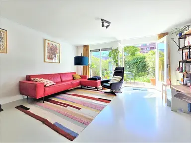 125m2 maison à louer pour 3000€/mois à J.F. Berghoefplantsoen, Amsterdam