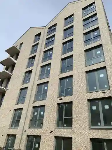 73μ² Διαμέρισμα προς ενοικίαση για 1200€/μήνα σε Anna de Waalstraat, Zaandam