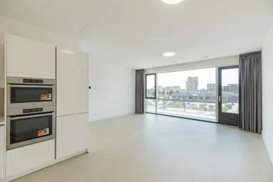 80m2 Appartement à louer pour 2250€/mois à Atalantaplein 9, Rijswijk