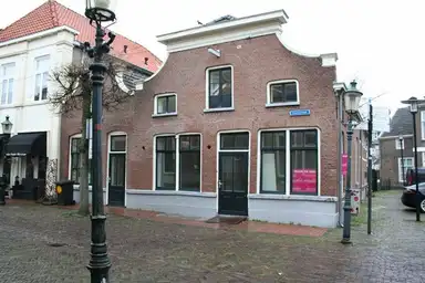 80m2 apartment to rent for 1250€/month in Kerkplein, Almelo