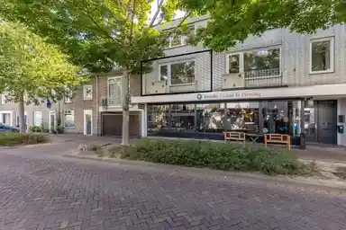 83m2 Appartement à louer pour 1200€/mois à Heinseweg, Sittard