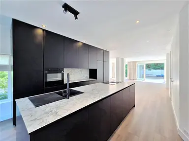 200m2 house to rent for 4250€/month in Reigerstraat 44, Badhoevedorp