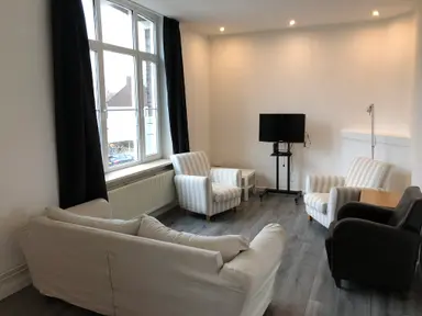 90m2 Appartement à louer pour 1550€/mois à Meerssenerweg, Maastricht