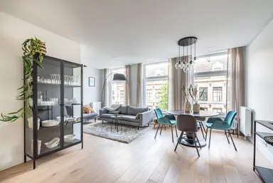 58m2 Appartement te huur voor 2900€/maand in Van Oldenbarneveldtstraat, Amsterdam