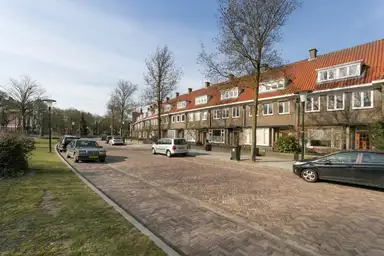 128m2 Casa in affitto per 2190€/mese a Floralaan Oost 56, Eindhoven