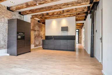 134m2 Appartement te huur voor 2025€/maand in Noordvest, Schiedam