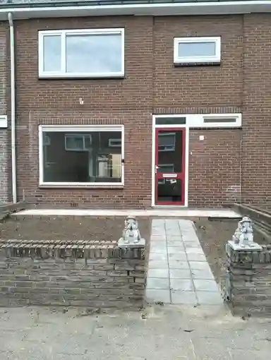 81m2 huis te huur voor 907.69€/maand in Krokusstraat 3, 's-Heerenberg