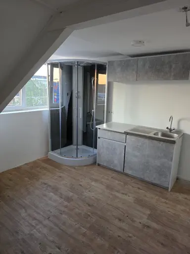15m2 Kamer te huur voor 700€/maand in Oerlesestraat, Tilburg