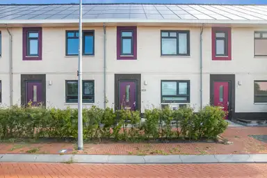 125m2 huis te huur voor 1657€/maand in Ranonkellaan 251, Lelystad