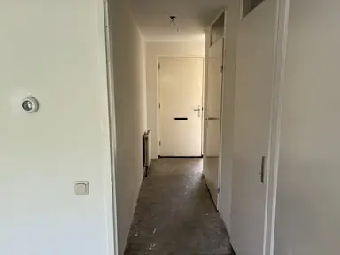 128m2 Haus zur Miete für 1435€/Monat in Bandoengplantsoen, Almere