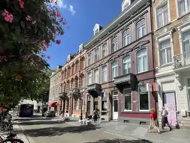 75m2 Wohnung zur Miete für 1500€/Monat in Stationsstraat, Maastricht