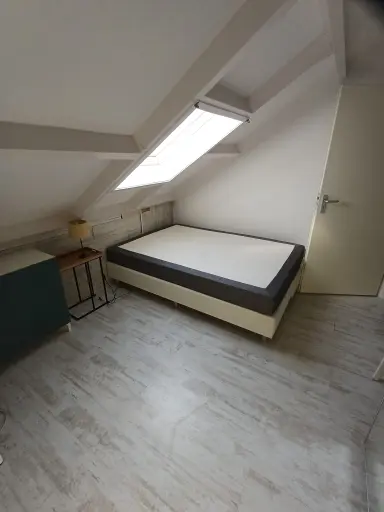 64m2 Chambre à louer pour 1025€/mois à Van Limburg Stirumlaan, Hillegom