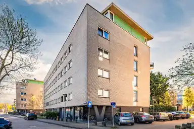 90μ² Διαμέρισμα προς ενοικίαση για 2010€/μήνα σε Berlaarstraat 117, Amsterdam