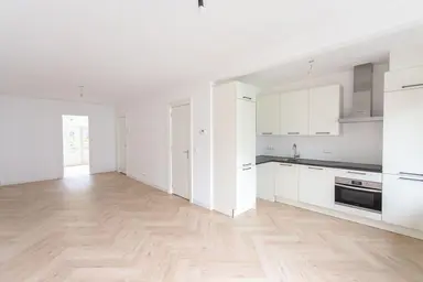 51μ² Διαμέρισμα προς ενοικίαση για 2600€/μήνα σε Wilhelminastraat 75-H, Amsterdam