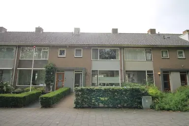 120μ² μονοκατοικία προς ενοικίαση για 2150€/μήνα σε Schaffelaarstraat, Breda