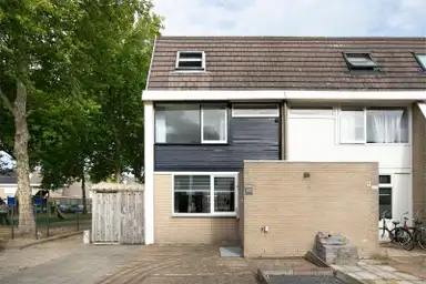 35m2 studio te huur voor 953.95€/maand in Staringstraat 300, Oss