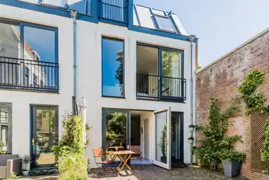 75m2 maison à louer pour 2070€/mois à Zuilenstraat 15D, Utrecht
