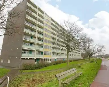90m2 Appartamento in affitto per 1138€/mese a Avondsterlaan, Groningen
