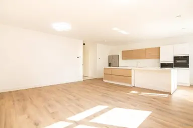 95μ² Διαμέρισμα προς ενοικίαση για 2500€/μήνα σε Doctor Lelykade, The Hague
