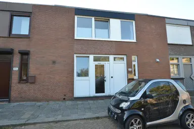 122m2 house to rent for 1600€/month in Elbereveldstraat 494, Kerkrade